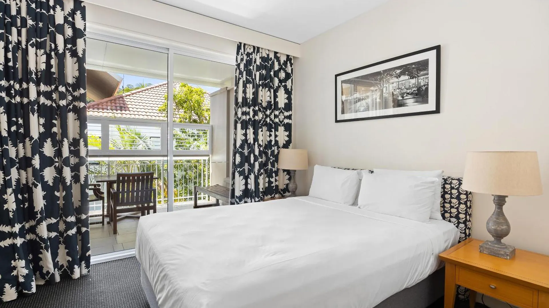 Daire Laguna 136 Resort-Style, Steps To Beach Noosa Heads Avustralya